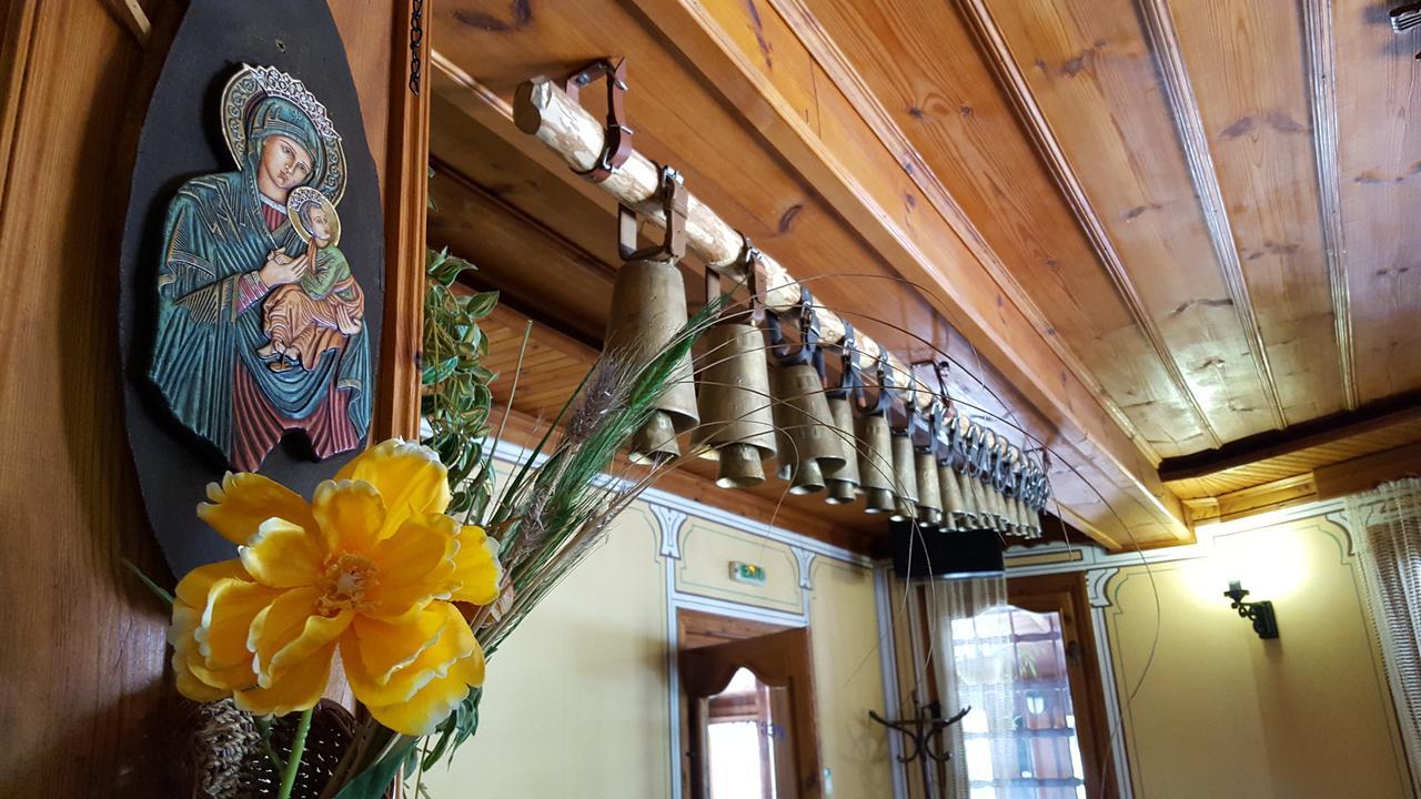 Chuchura Family Hotel Копривштиця Екстер'єр фото