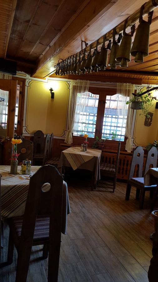 Chuchura Family Hotel Копривштиця Екстер'єр фото